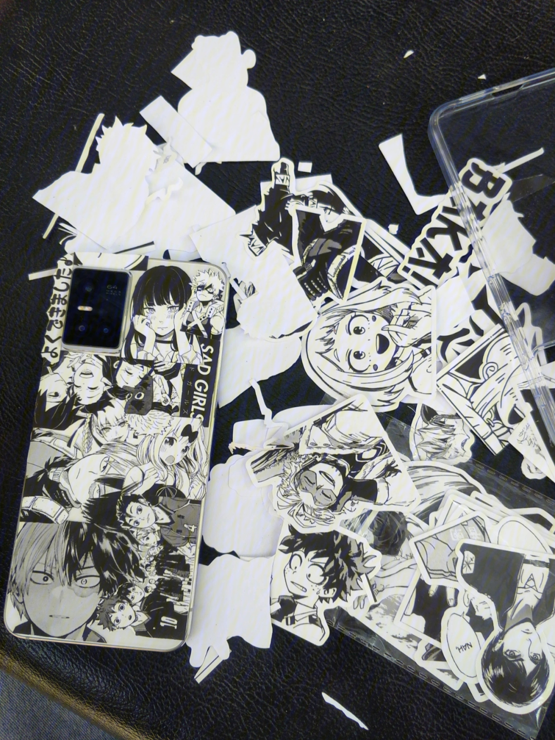 自制手机贴纸游戏-独特手机风格,自制贴纸游戏让你定制个性手机(图2) 做贴纸游戏_自制贴纸手机游戏软件_自制手机贴纸游戏