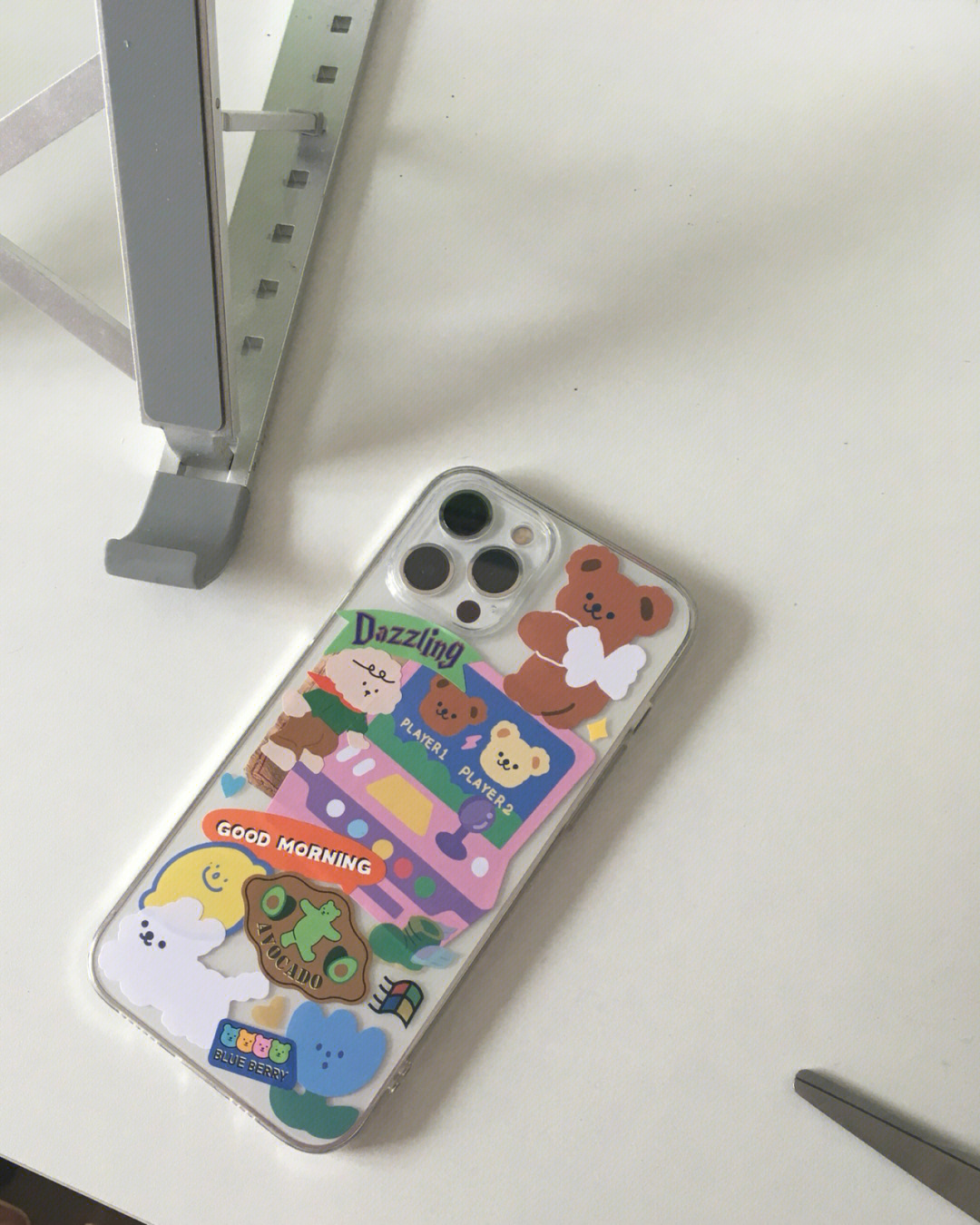 自制手机贴纸游戏-独特手机风格,自制贴纸游戏让你定制个性手机(图4) 自制手机贴纸游戏_做贴纸游戏_自制贴纸手机游戏软件