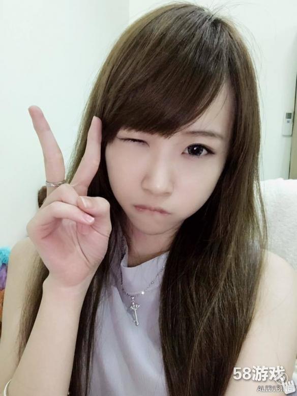96年学舞蹈柯妹一字马_小可学妹_李星龙美丽记学肌妹