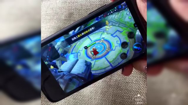 用三星手机做游戏笔记本_三星笔记本可以打游戏吗_三星笔记本玩游戏怎么样