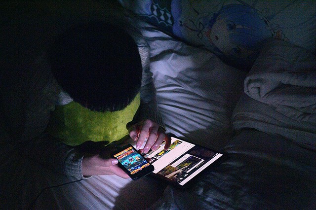 小孩用手机玩游戏玩的好吗_小孩玩手机游戏有什么好处_玩小孩手机好游戏用什么软件