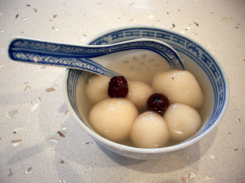 冬至时候要吃什么_冬至什么时候_冬至时候吃饺子寓意什么
