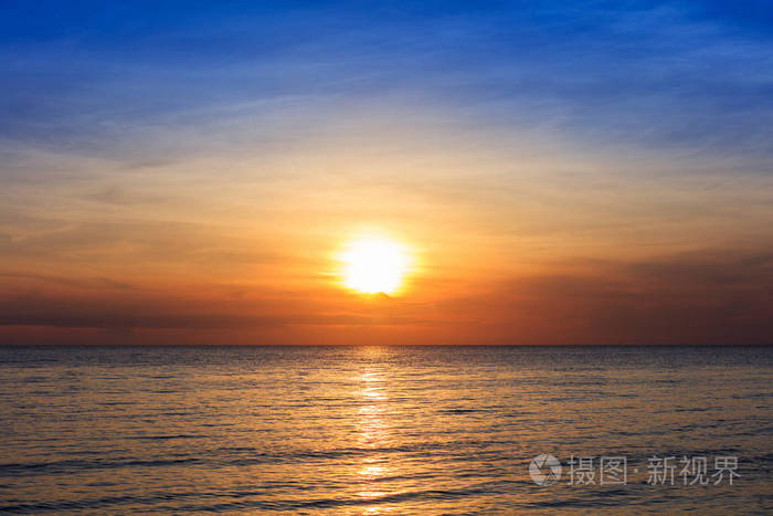 海碧蓝色料_海碧蓝是什么颜色_碧蓝之海吧