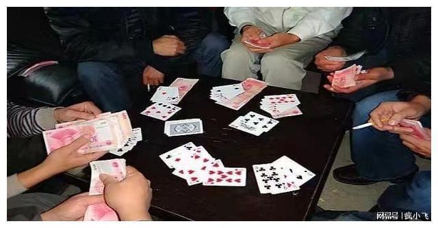 下载真人麻将手机版游戏盒_真人麻将软件下载_麻将真人版游戏挣钱