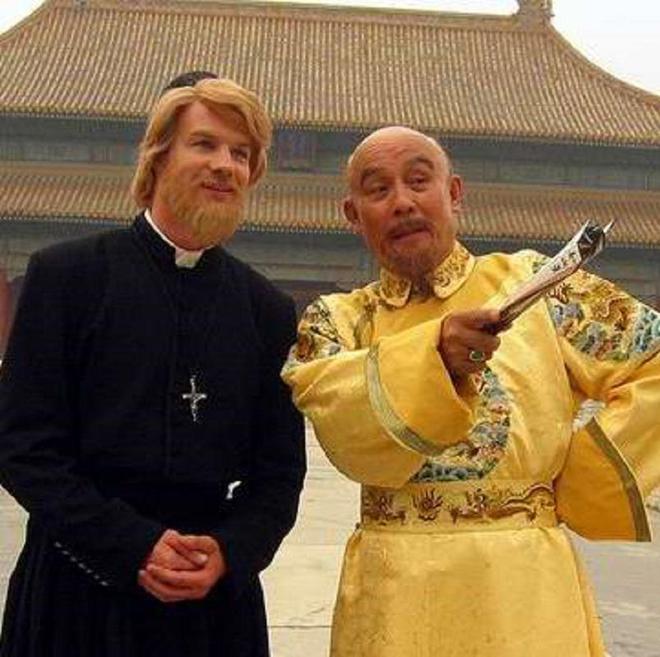 阿图姆_阿图姆神_亚图姆