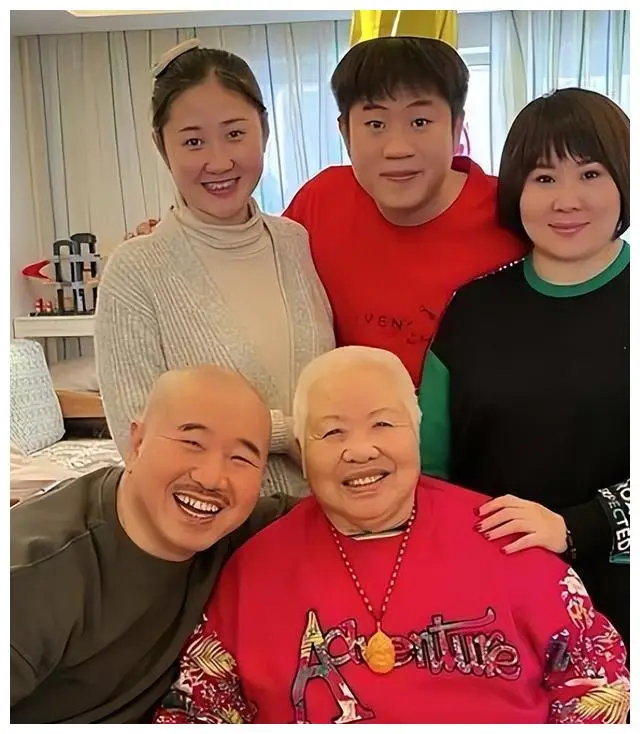 奶牛娘_奶牛娘_奶牛娘