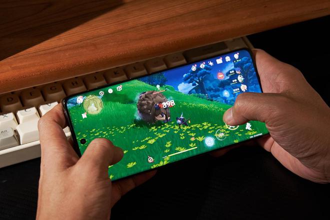 学生打游戏手机排行榜推荐_学生党玩游戏的手机_学生打游戏性价比最高的手机