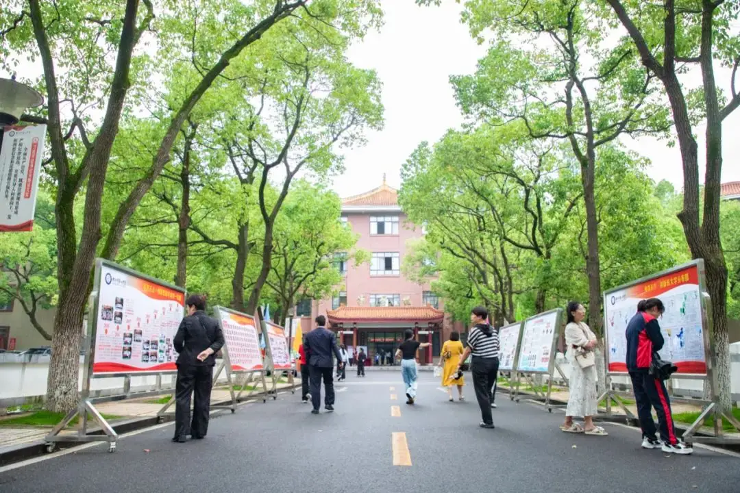 小天才官方电话方客服_小天才客服电话_小天才电话的客服电话