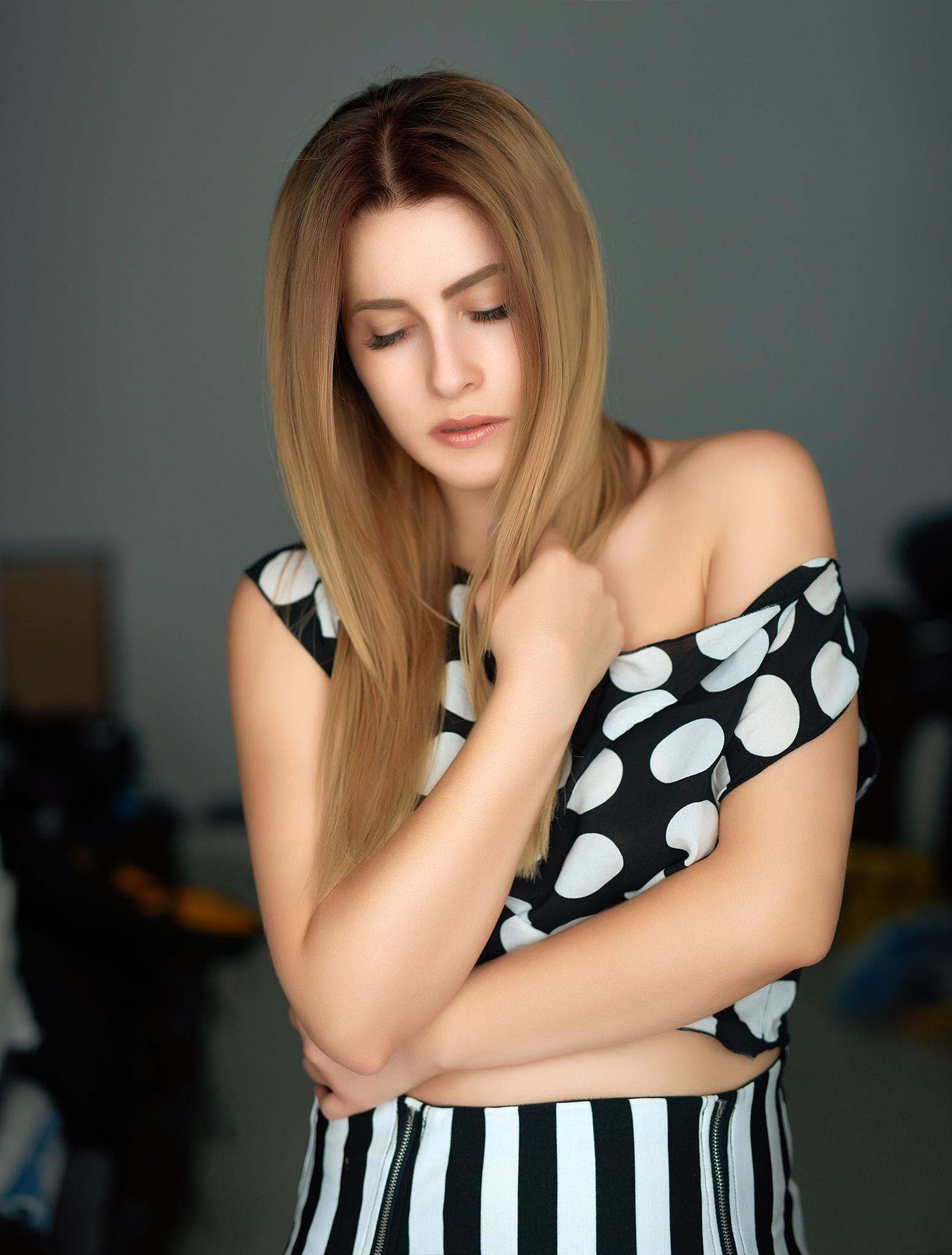 禁止自娱自乐?个人空间被剥夺,我们该如何寻找内心的满足感?(图5) 禁止自娱自乐_禁止自娱自乐是什么意思_禁止娱乐活动指哪些