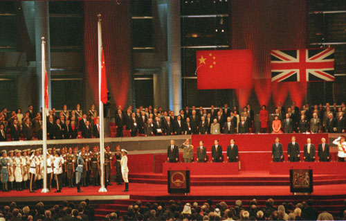 哈尼六月年_月日年还是日月年_1997年7月1日