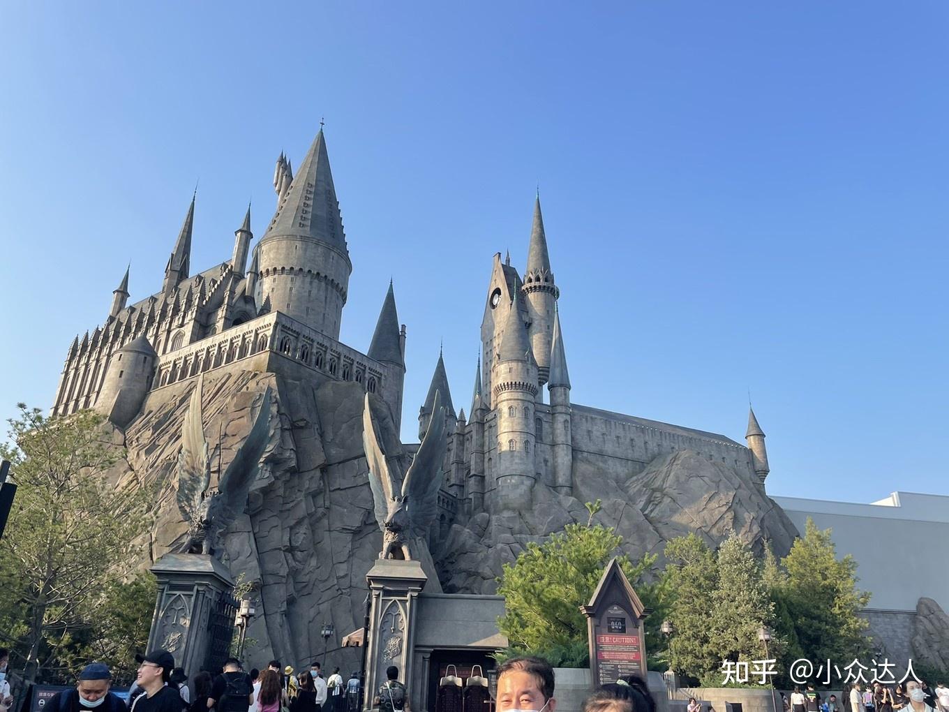 游戏手机黑纱四多少元-黑纱四游戏手机:配置顶呱呱,价格不便宜,游戏迷的梦想成真(图2) 游戏手机黑纱四多少元_手机黑道游戏_手机黑色游戏