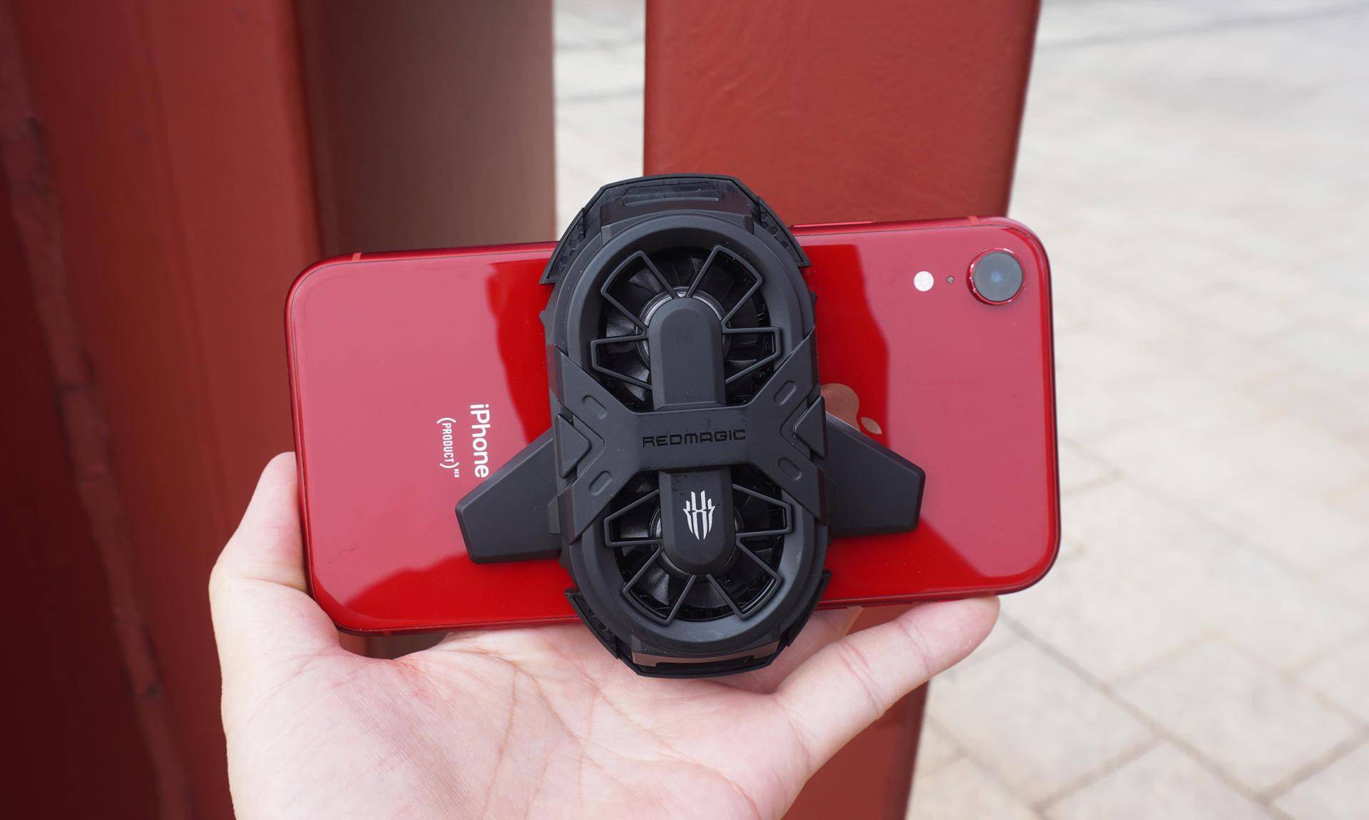 游戏手机帧率不稳定怎么办-游戏手机帧率忽高忽低太闹心?散热背夹+调低画质帮你解决(图3) 稳定帧数的手机软件_游戏稳帧软件_游戏手机帧率不稳定怎么办