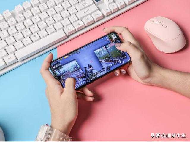 玩手机游戏什么手机强大_手机玩大型游戏_手机玩大型游戏app