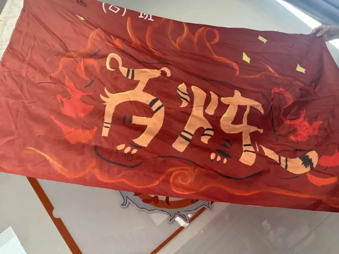 流星龙_流星龙怎么召唤_流星龙卡组