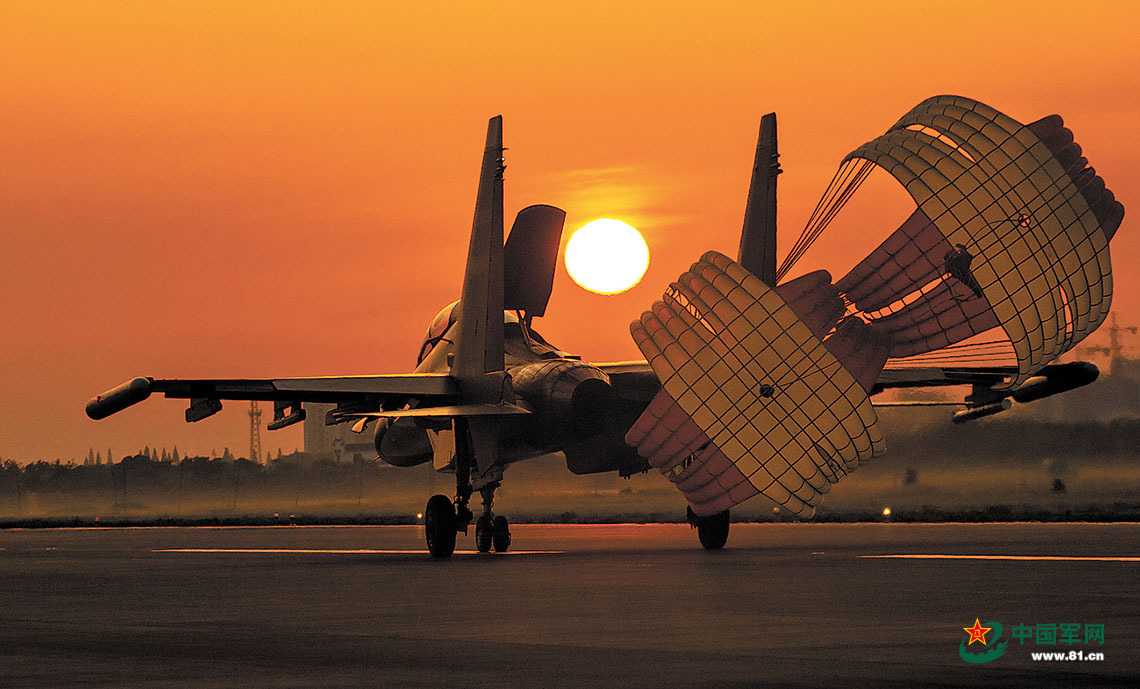 皇牌空战zero_牌空战七苏37_牌空战下载