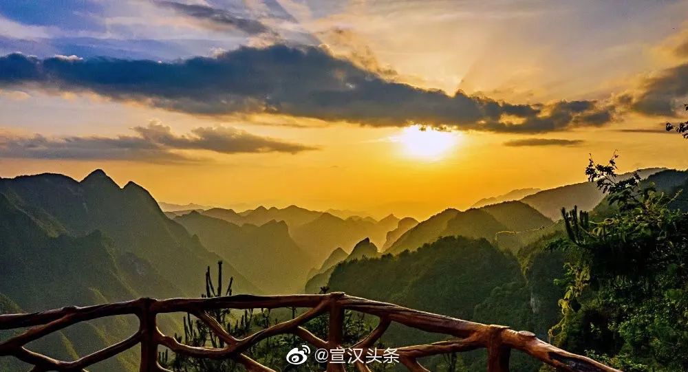 2011年_年2011年什么时候成年_年2011中国新闻