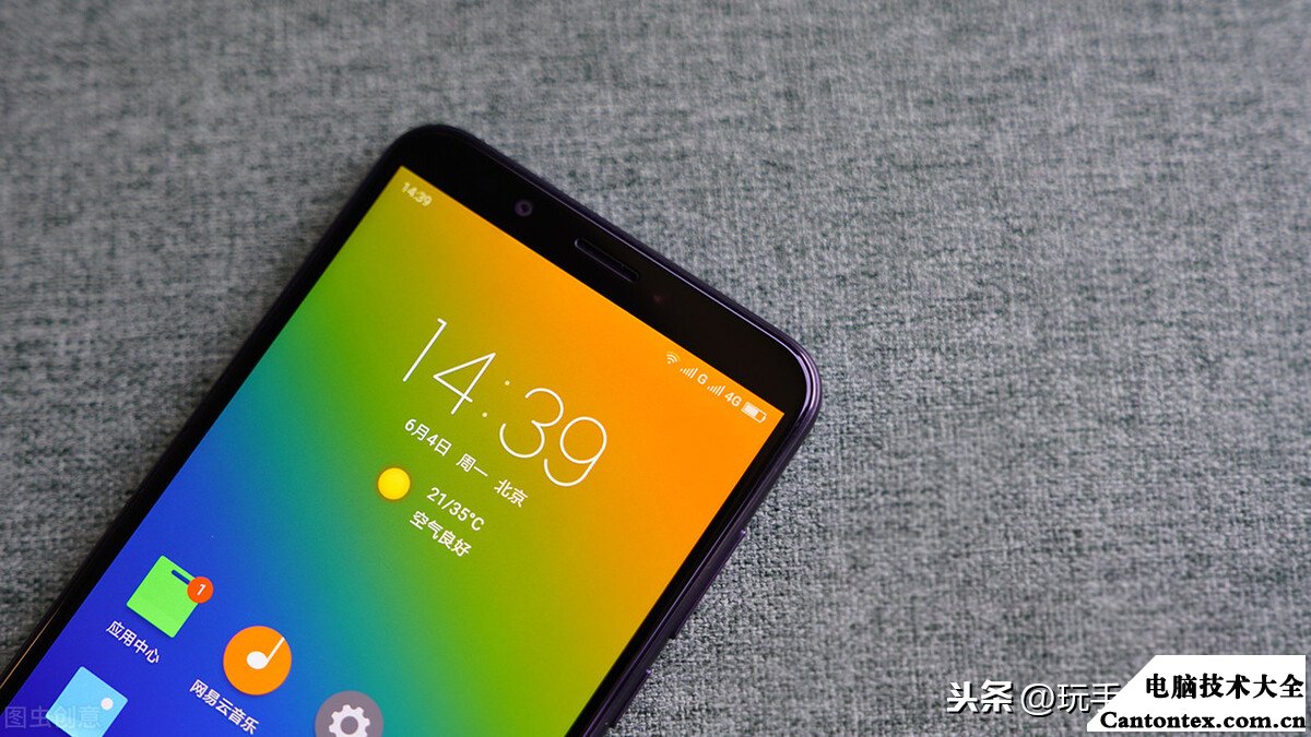 黑屏玩手机游戏怎么设置_玩着游戏手机黑屏_玩游戏突然黑屏手机
