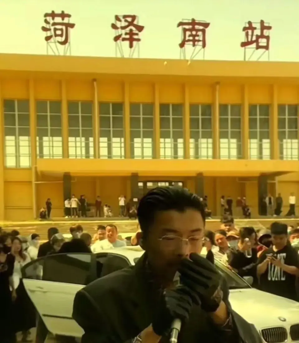 戴佳伟外号_戴佳伟的段子_戴佳伟是什么梗