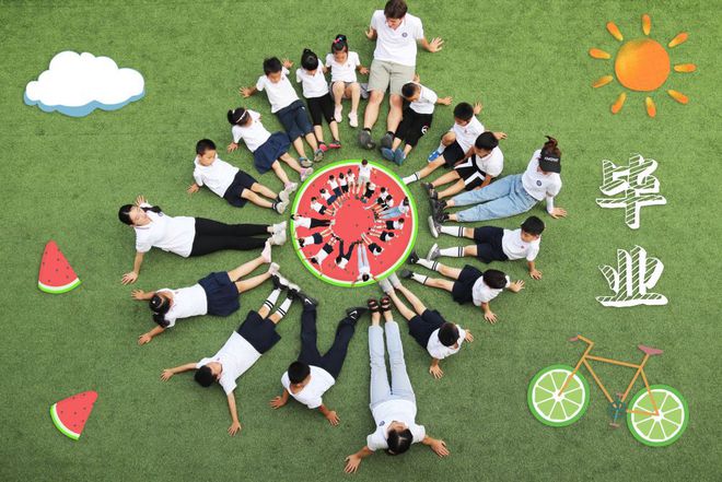男孩女孩玩的游戏_男孩女孩动画视频_小男孩小女孩手机游戏视频