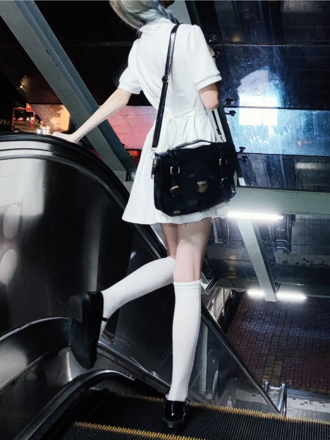 小魔女花铃男主_小魔女花铃亲吻_小魔女花铃