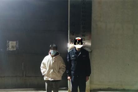 这就是警察2线索最多,这就是警察2——线索遍布的悬疑世界(图4) 这就是警察2线索最多,这就是警察2——线索遍布的悬疑世界(图4)