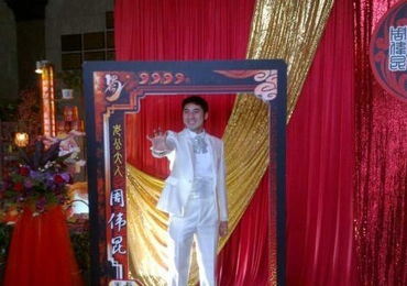 结婚进门游戏,打造难忘婚典瞬间(图2) 结婚进门游戏,打造难忘婚典瞬间(图2)