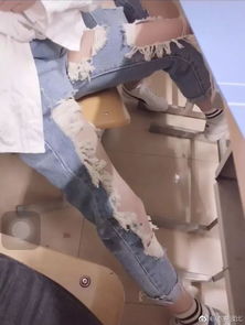 斯女生裤子游戏,女生裤子游戏带你体验潮流穿搭乐趣(图1)