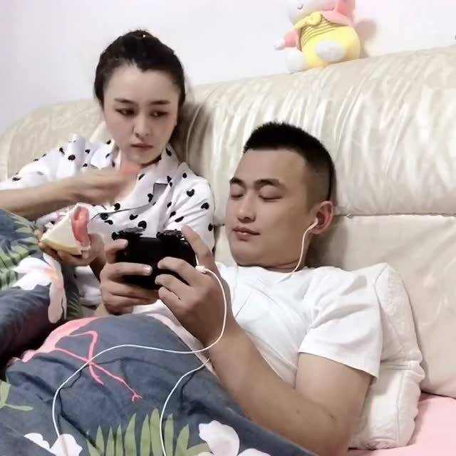 老公整天打游戏怎么办,家庭和谐之道探析”(图3) 老公整天打游戏怎么办,家庭和谐之道探析”(图3)
