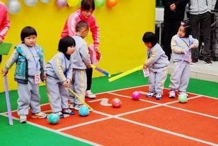 幼儿园钻山洞游戏玩法,锻炼身心(图2) 幼儿园钻山洞游戏玩法,锻炼身心(图2)