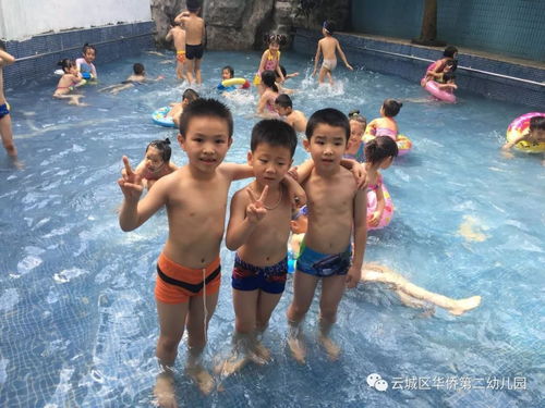 嬉水游戏,嬉水游戏的欢乐时光(图1) 嬉水游戏,嬉水游戏的欢乐时光(图1)