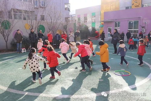 幼儿园开放日游戏,欢乐游戏时光回顾(图2) 幼儿园开放日游戏,欢乐游戏时光回顾(图2)