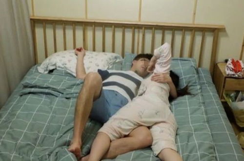 父女交换游戏,一场跨越年龄的奇幻冒险(图2) 父女交换游戏,一场跨越年龄的奇幻冒险(图2)