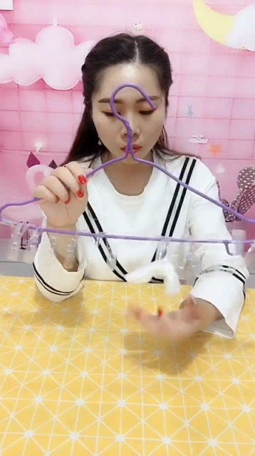 晾袜子游戏,一场家庭亲子互动的欢乐之旅(图3) 晾袜子游戏,一场家庭亲子互动的欢乐之旅(图3)