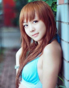 孝美女游戏,穿越时空的亲情守护之旅(图2) 孝美女游戏,穿越时空的亲情守护之旅(图2)