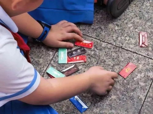 翻烟游戏,指尖上的智慧与挑战(图1)