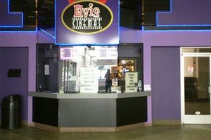 丹佛游戏店,探索奇幻游戏世界的奇幻之旅(图1) 丹佛游戏店,探索奇幻游戏世界的奇幻之旅(图1)