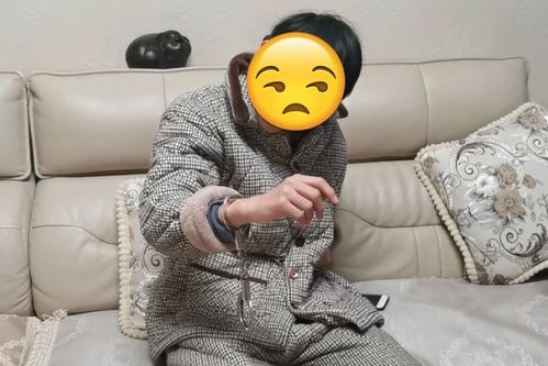 玩具手铐游戏,解锁亲子互动新乐趣(图3) 玩具手铐游戏,解锁亲子互动新乐趣(图3)