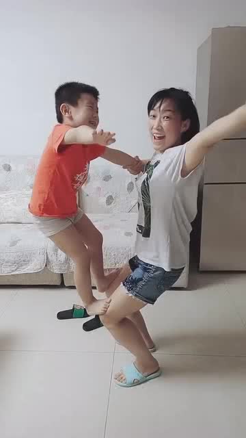 亲子游戏腿部,腿部游戏乐趣无限(图2)