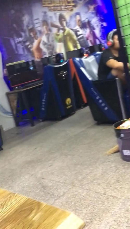人家打游戏,揭秘游戏玩家的激情时刻(图3) 人家打游戏,揭秘游戏玩家的激情时刻(图3)
