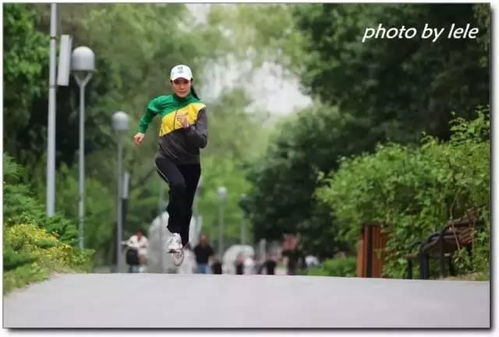 大步跑游戏,挑战极限的奔跑冒险之旅(图1) 大步跑游戏,挑战极限的奔跑冒险之旅(图1)
