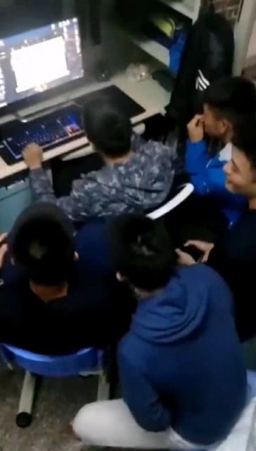 宿舍微醺游戏,青春回忆里的欢乐游戏时光(图3)