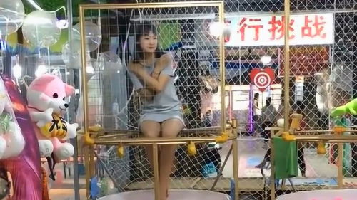 砸摊子游戏,一场充满欢乐与智慧的市井狂欢(图3) 砸摊子游戏,一场充满欢乐与智慧的市井狂欢(图3)