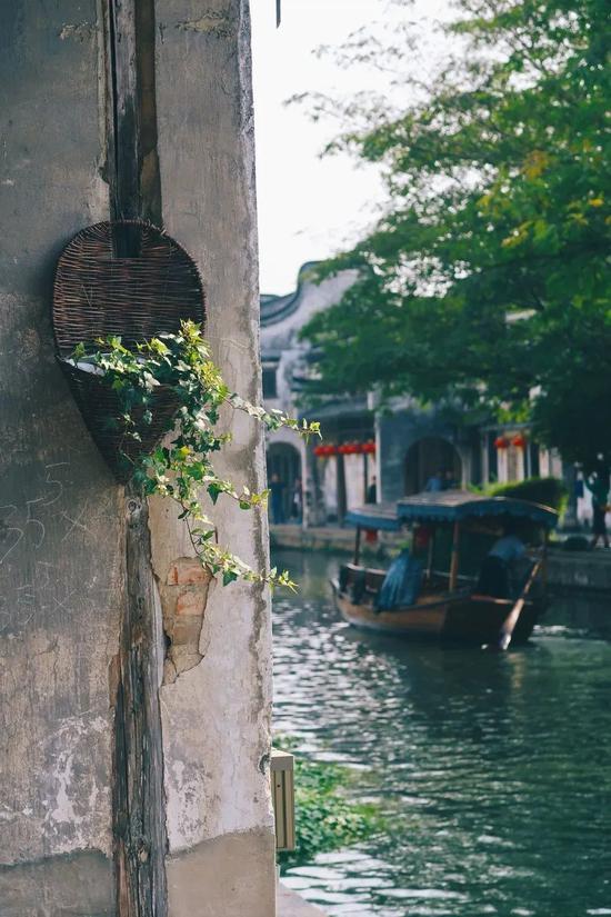 南浔游戏名,探寻江南水乡的奇幻之旅(图1)
