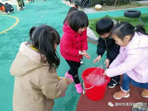 冰游戏小班,小班童趣的冰雪王国探险记(图2) 冰游戏小班,小班童趣的冰雪王国探险记(图2)