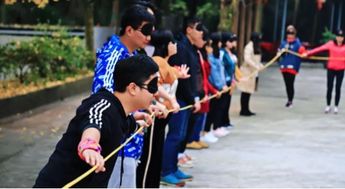 团建游戏口头,共筑团队凝聚力之旅”(图2) 团建游戏口头,共筑团队凝聚力之旅”(图2)