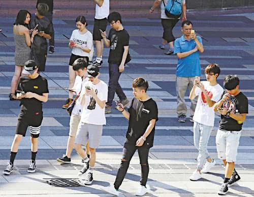 走路打游戏,畅享游戏新体验(图1) 走路打游戏,畅享游戏新体验(图1)