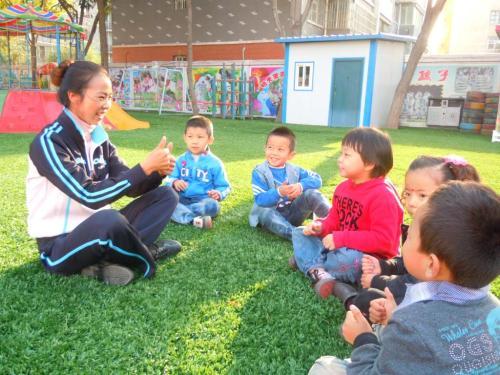 孩子爱看游戏,游戏世界里的童年奇幻之旅(图1) 孩子爱看游戏,游戏世界里的童年奇幻之旅(图1)
