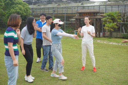 团建野外游戏,野外游戏激情体验之旅”(图1)