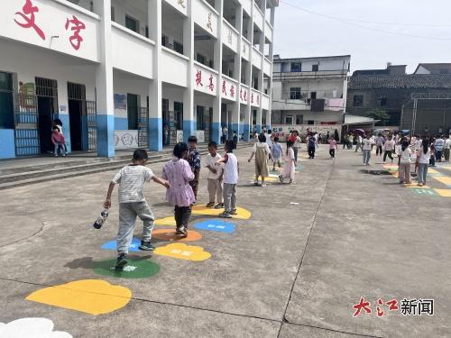 学校游戏操场,探索学校操场多彩活动之旅”(图2)