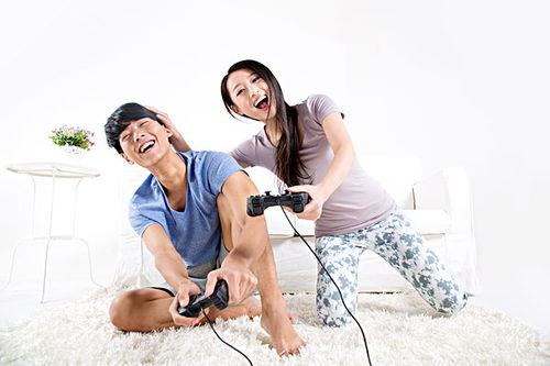 男友带别的女生打游戏,情感裂痕初现端倪(图1) 男友带别的女生打游戏,情感裂痕初现端倪(图1)